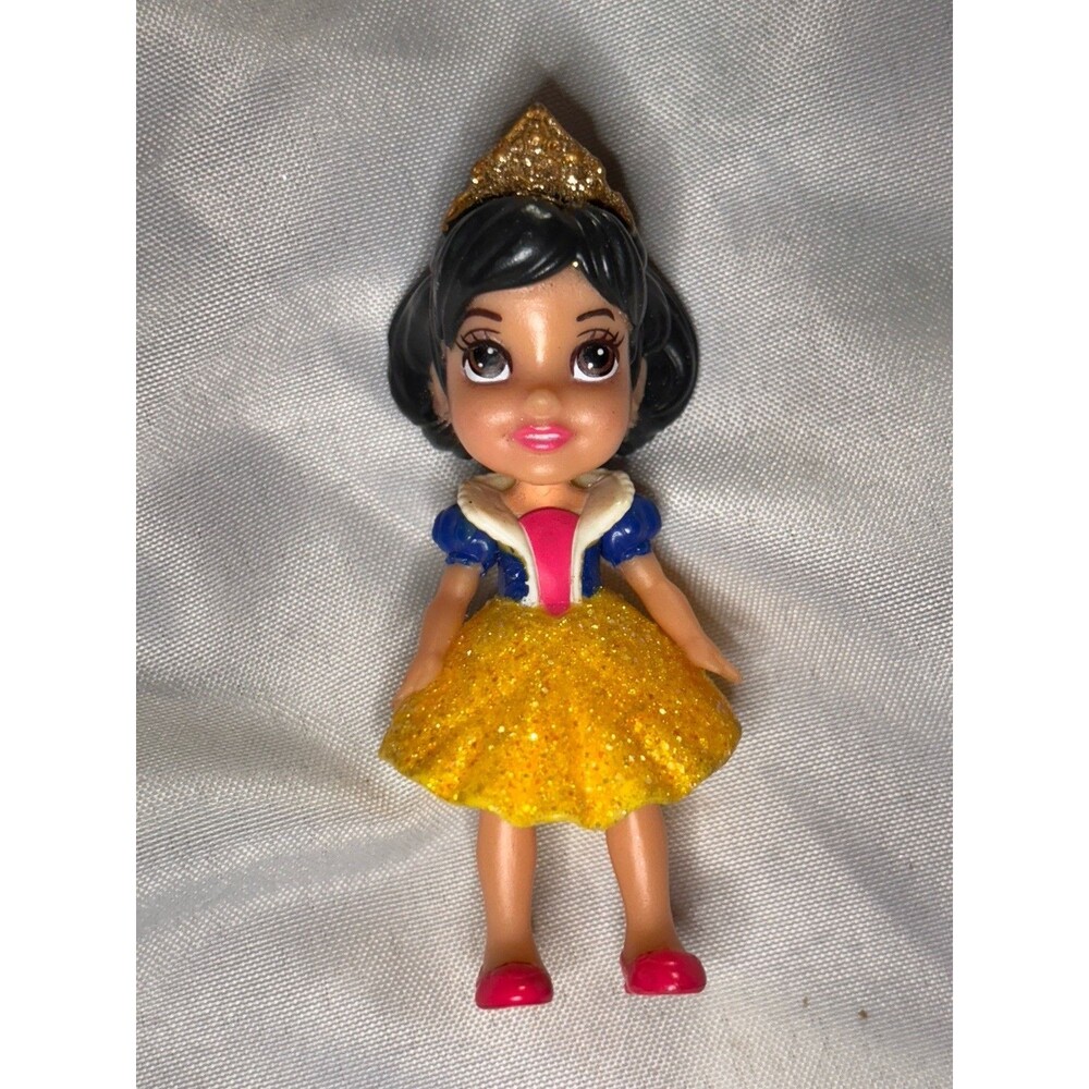 Disney Princess Snow White Poseable Mini Doll Toddler Miniature 3.5" Figure